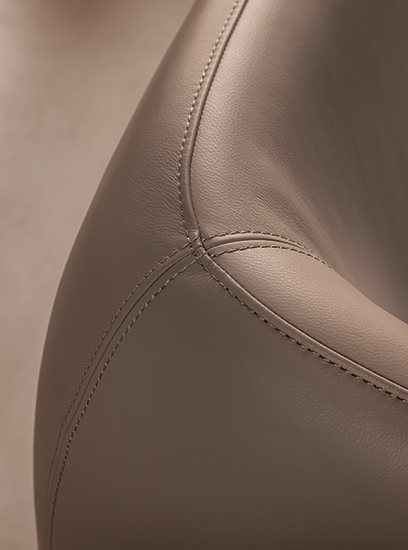Bed_Royal_Gallery_Preview_01_26