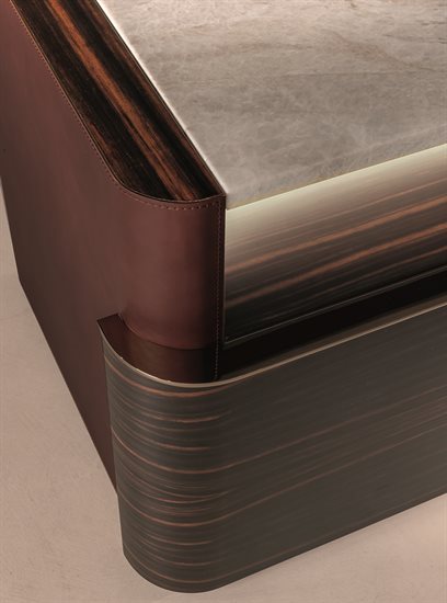 Cabinet_Sean_Gallery_Zoom_02_26