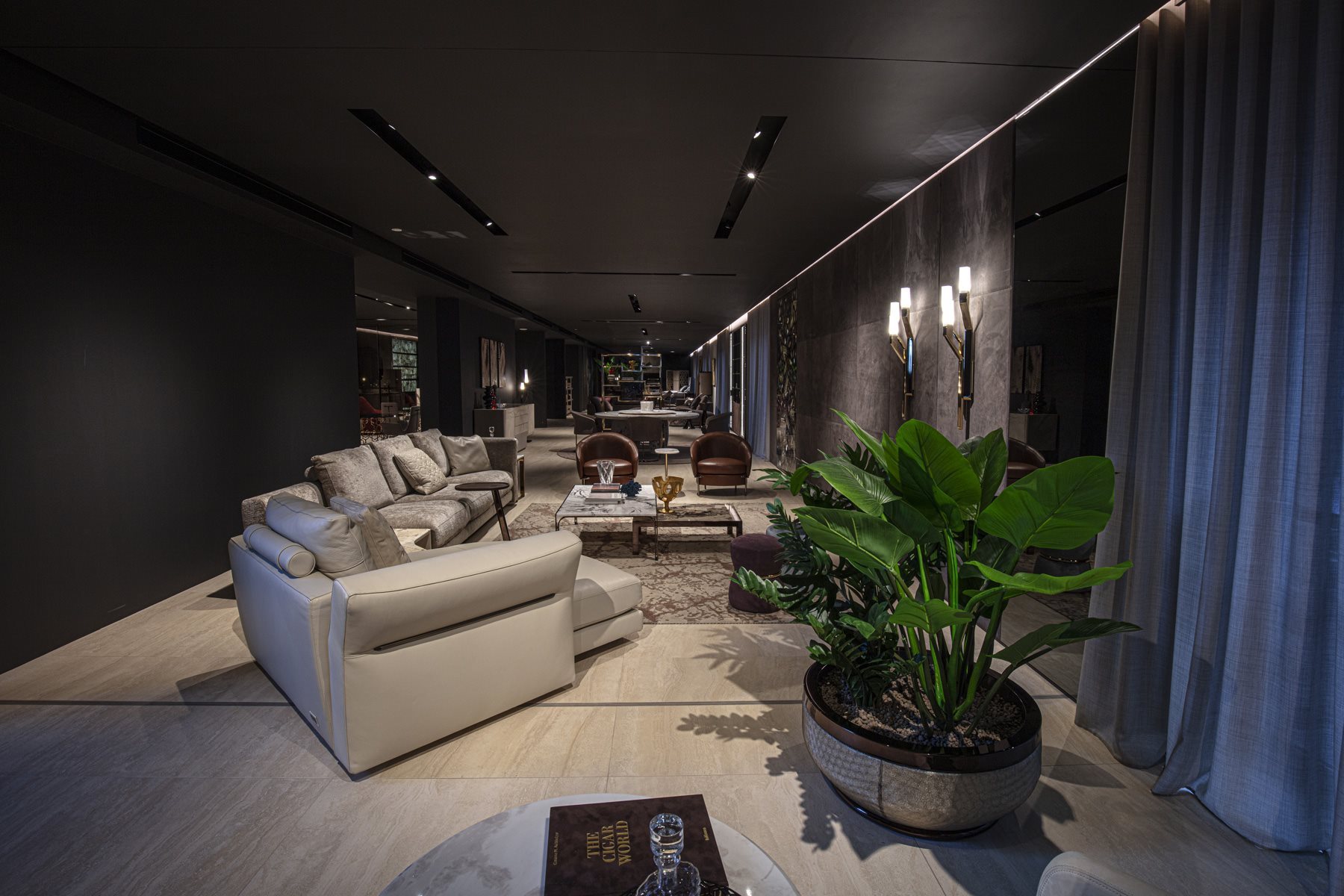 LONGHI_SHOWROOM_2020_06(2)