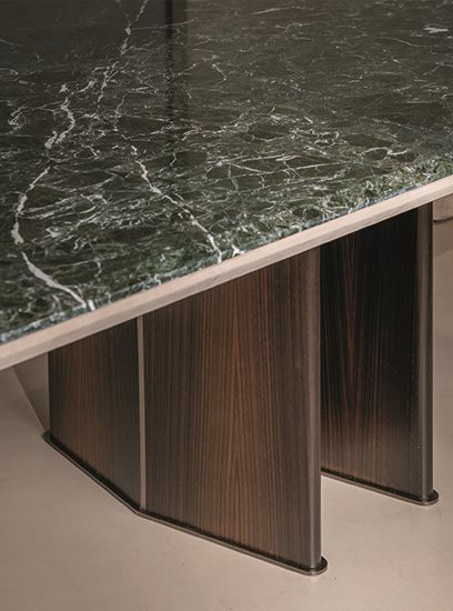 Table_Spectre_Gallery_Preview_08_26